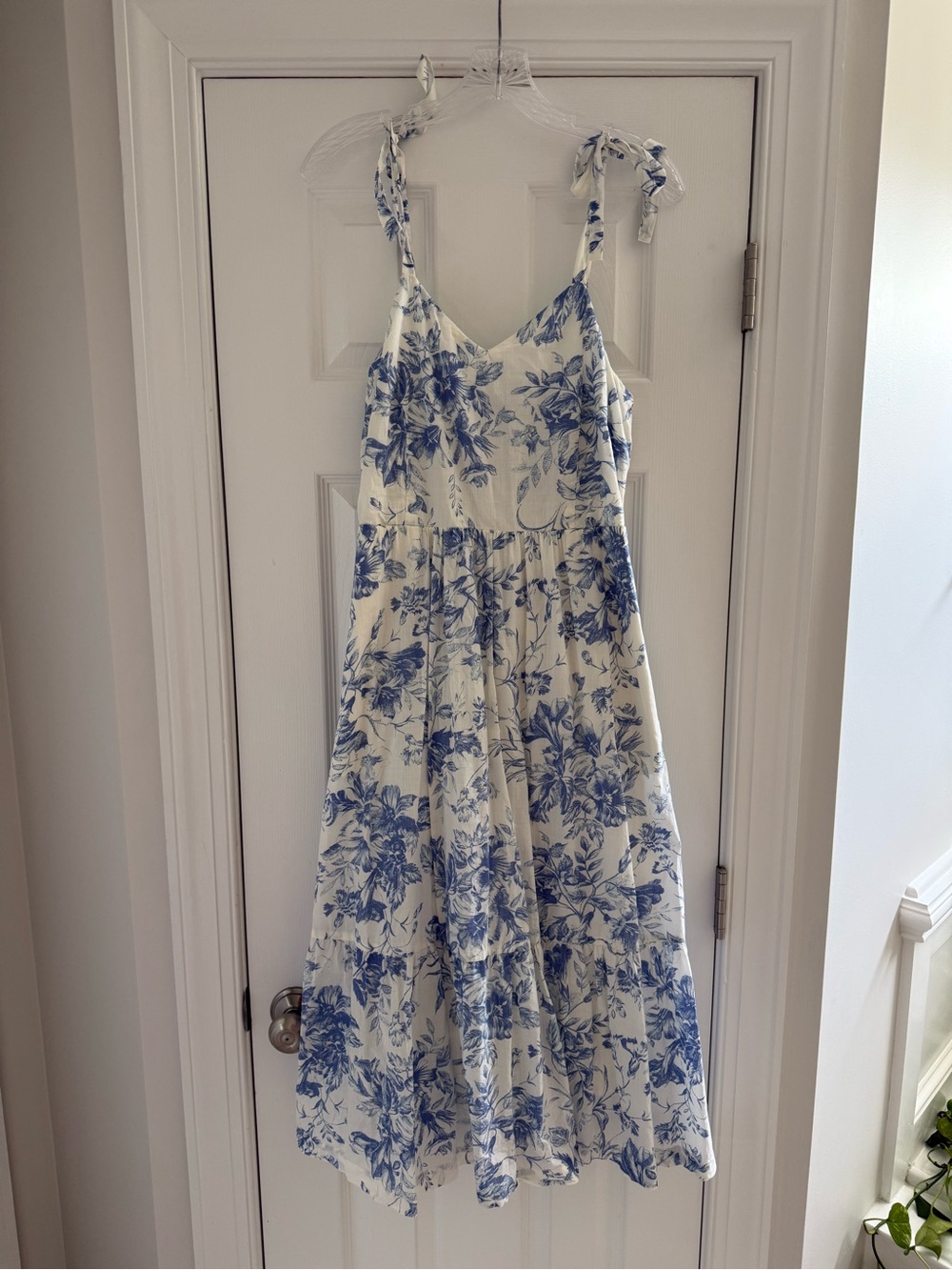 Gap Blue and White Floral Dress